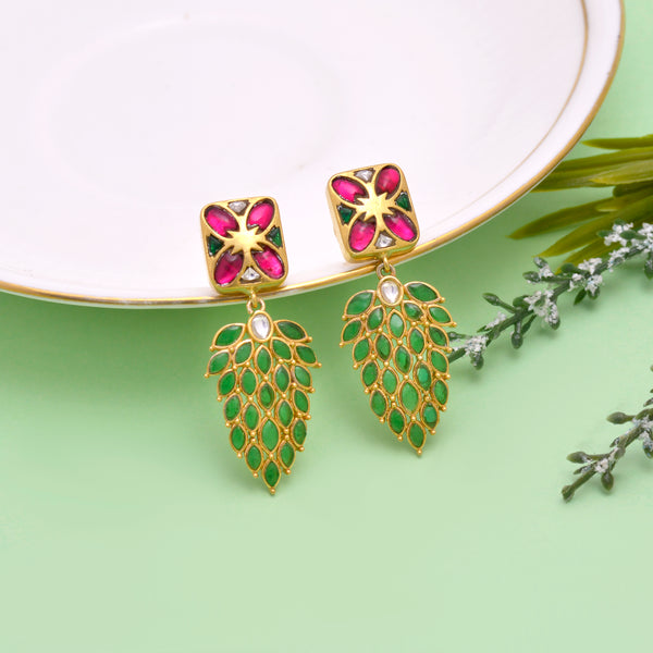 Enchanting Gold-Plated Kundan Earrings with Leaf Motif