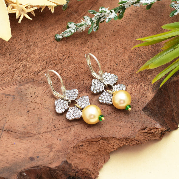 Elegant Floral Drop Earrings in Gold-Plated 925 Sterling Silver